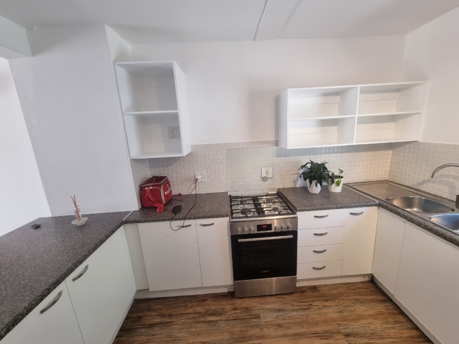 2 Bedroom Property for Sale in Claremont Upper Western Cape